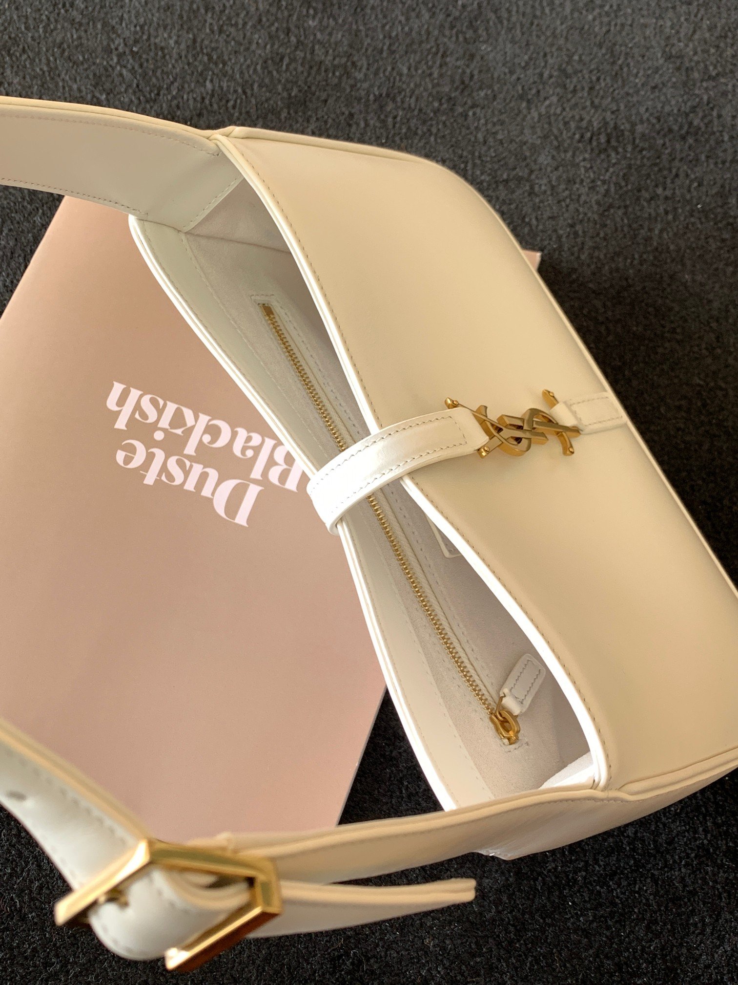 YSL聖羅蘭超A貨復刻包包 le5à7啞光面白色金扣hobo Saint Laurent Monogram Hobo手袋