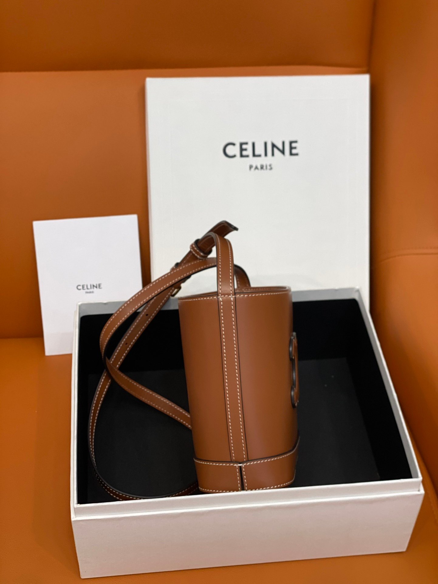 原單復刻Celine賽琳包 CUIR TRIOMPHE 牛皮水桶包小型BUCKET手袋 棕色