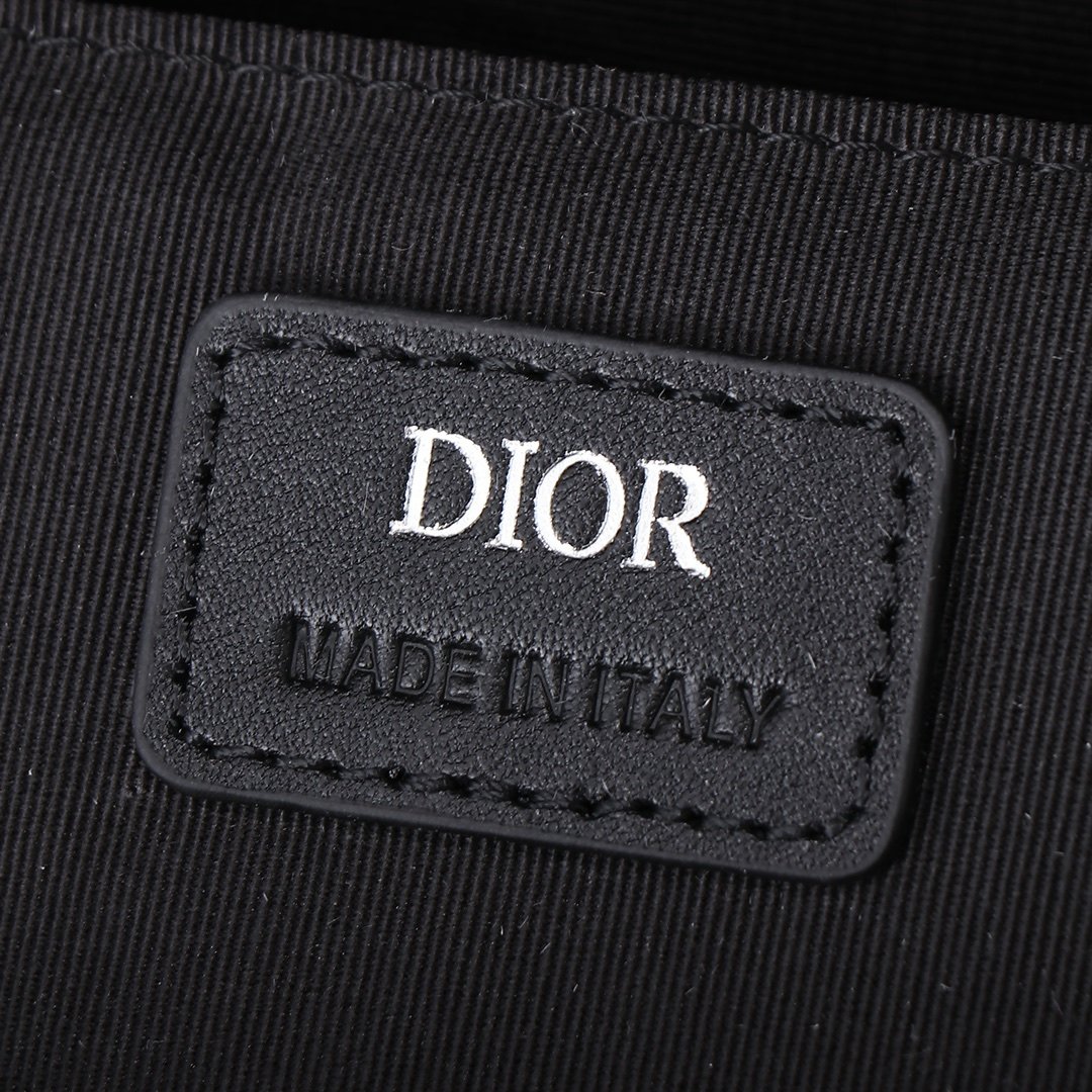 專櫃同步 高仿精品包包 DIOR 雙肩包真皮可批發零售