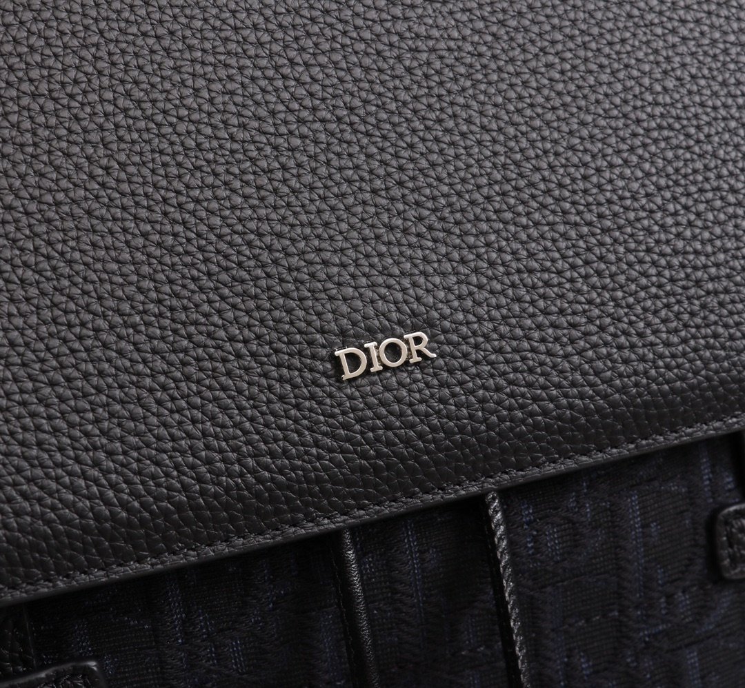 Dior Oblique高仿包包 雙肩包 黑色 可批發零售