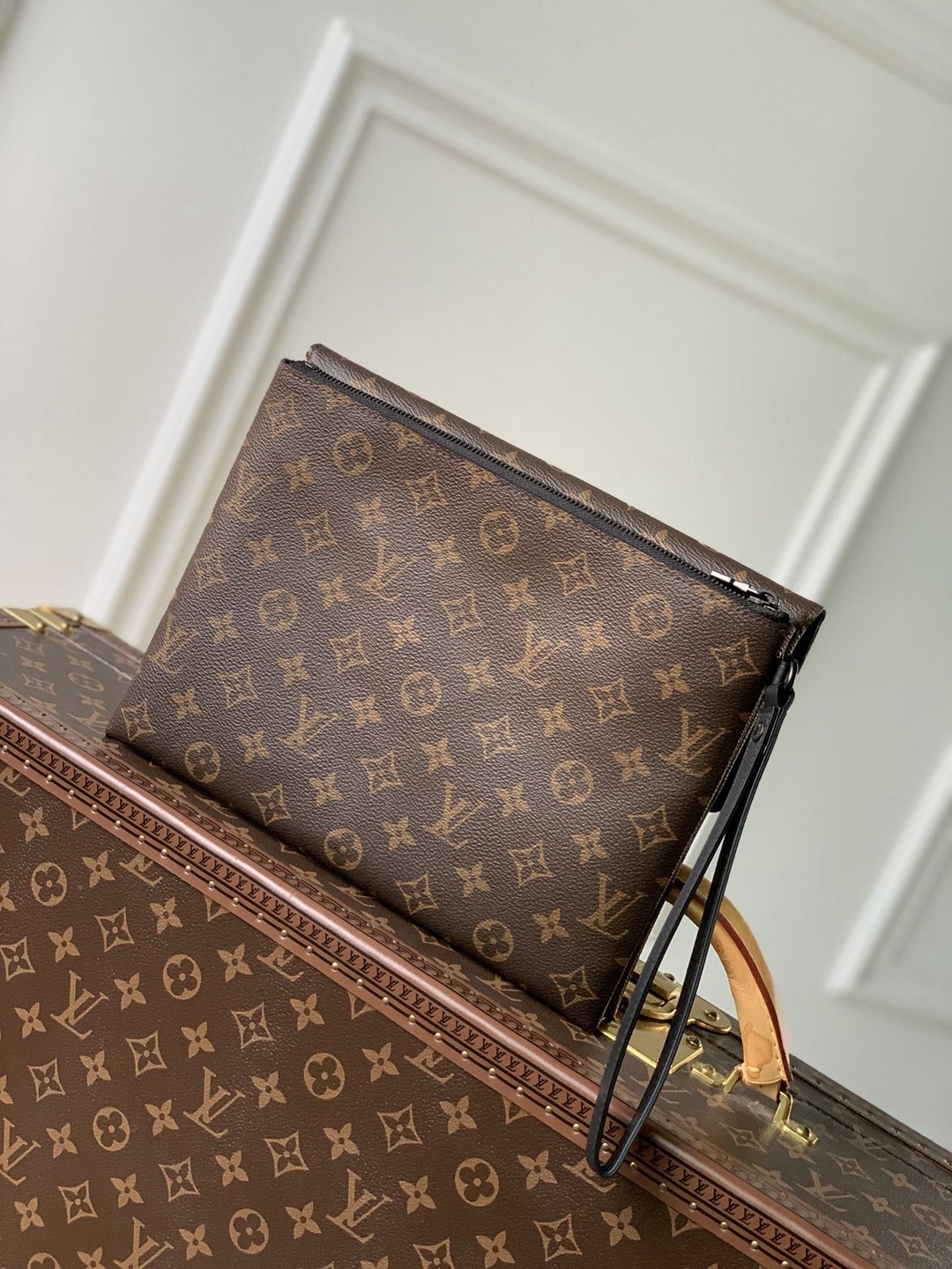M82598Pochette S-Lock lvA貨錢包真皮手拿包选用 Monogram Eclipse