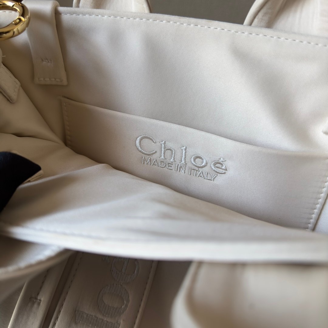 高仿複刻Chloe蔻依包 Chloe Woody小號托特包 Chloé徽標刺繡