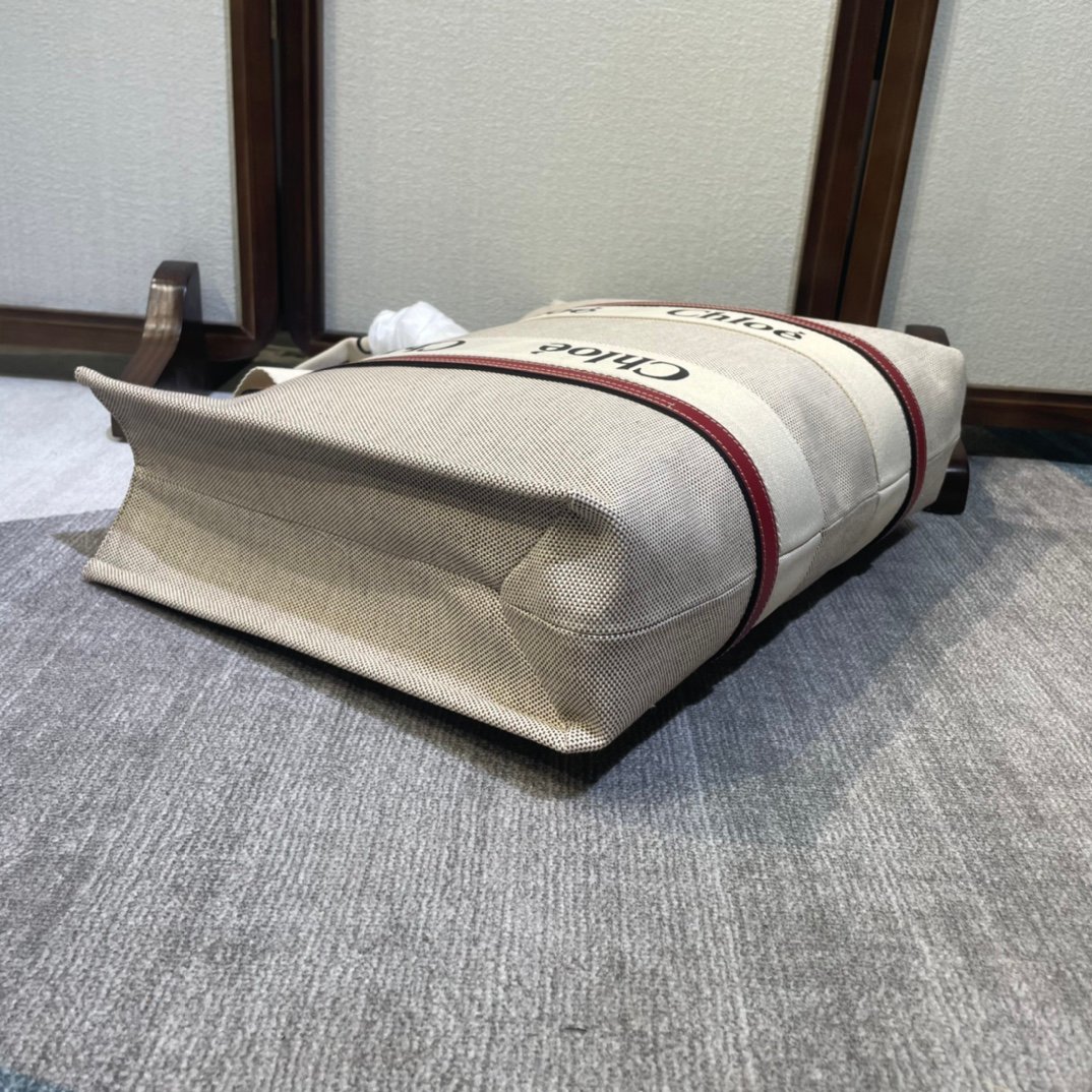 複刻名牌包Chloe蔻依 Chloé標識亞麻帆布 Woody大號托特包 酒紅