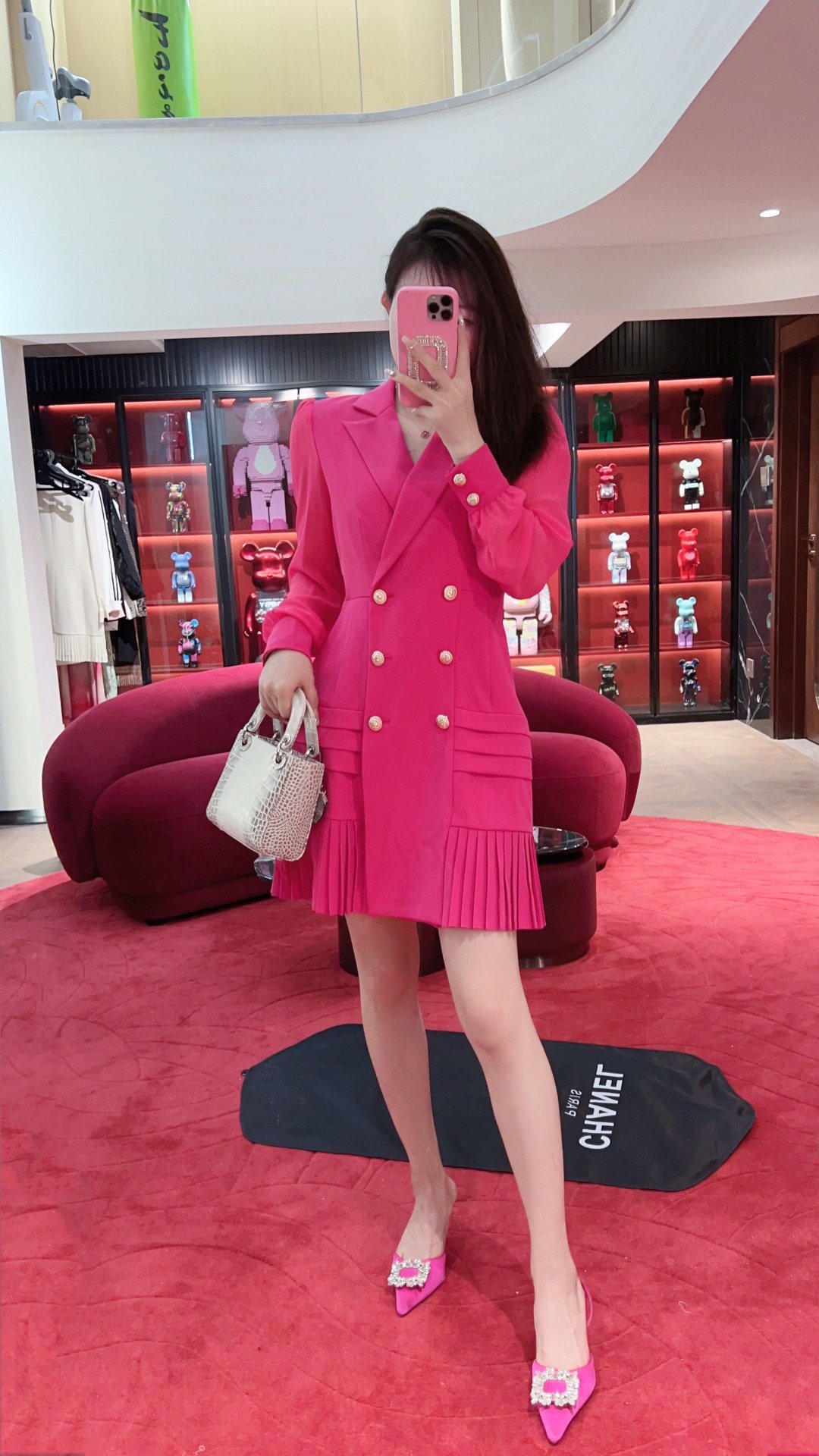 Chanel香奈兒高仿衣服時尚減齡2024新品女款連衣裙