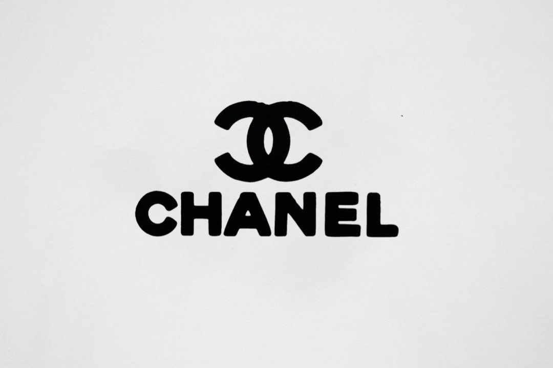 香奈兒Chanel頂級高仿限定植絨logo短袖T恤