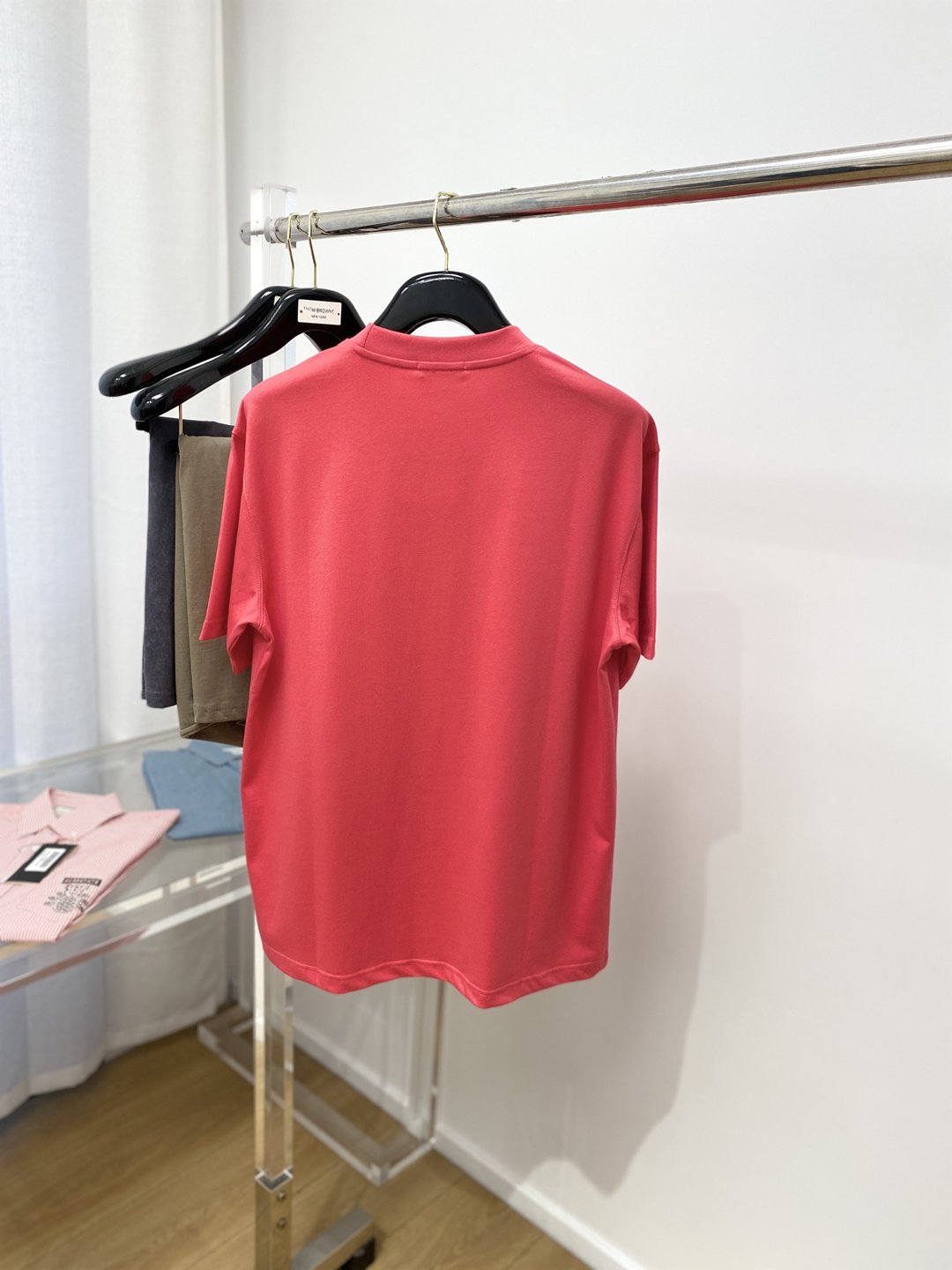 CHANEL香奈兒一比一復刻新品圓領短袖T恤 帥氣時尚