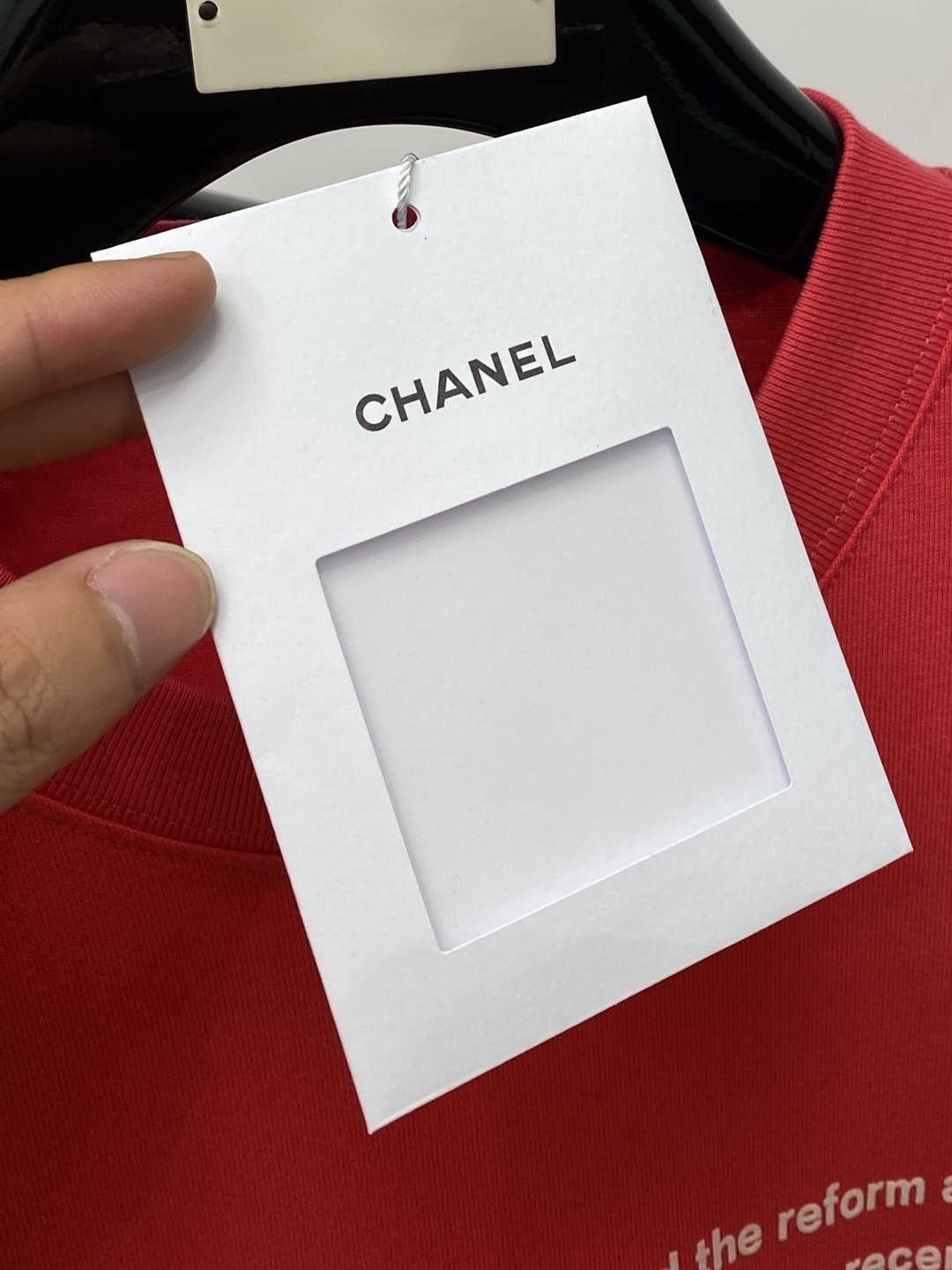 CHANEL香奈兒一比一復刻新品圓領短袖T恤 帥氣時尚