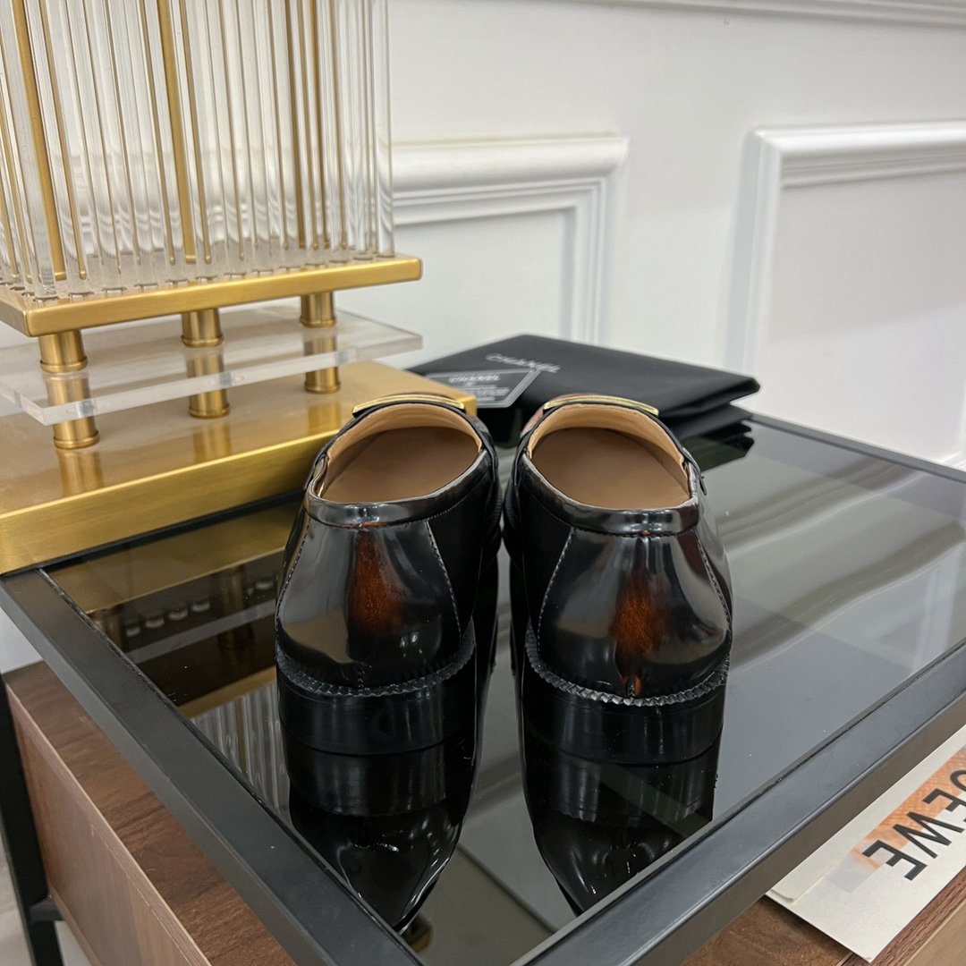 CHANEL香奈兒最高版本2024新品專櫃同步高仿鞋樂福鞋 黑色真的 太好看了