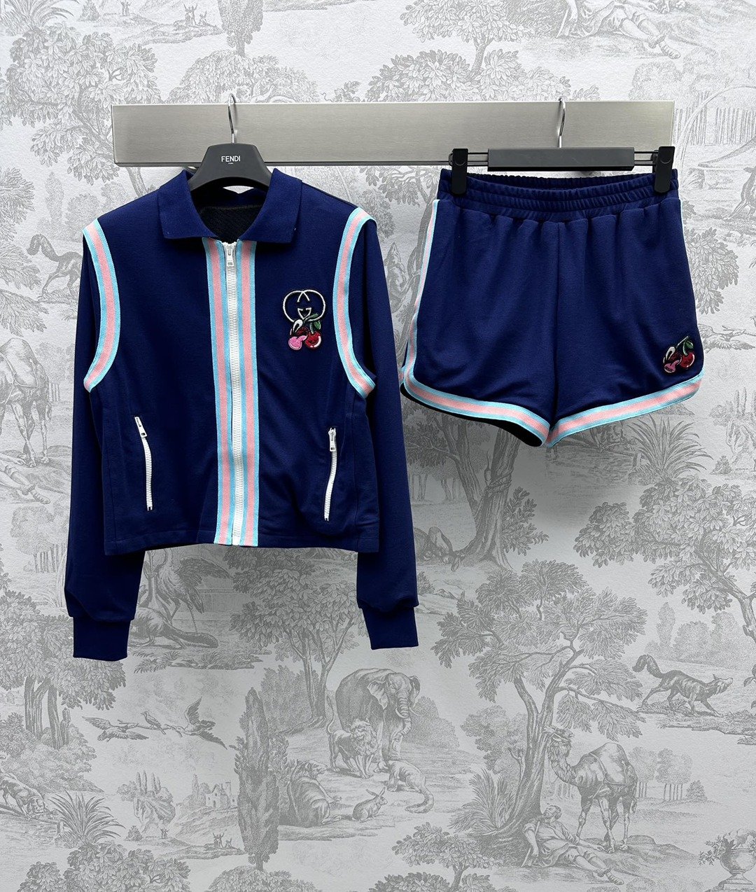 原單精品衣服Gucci專櫃同步女士套裝