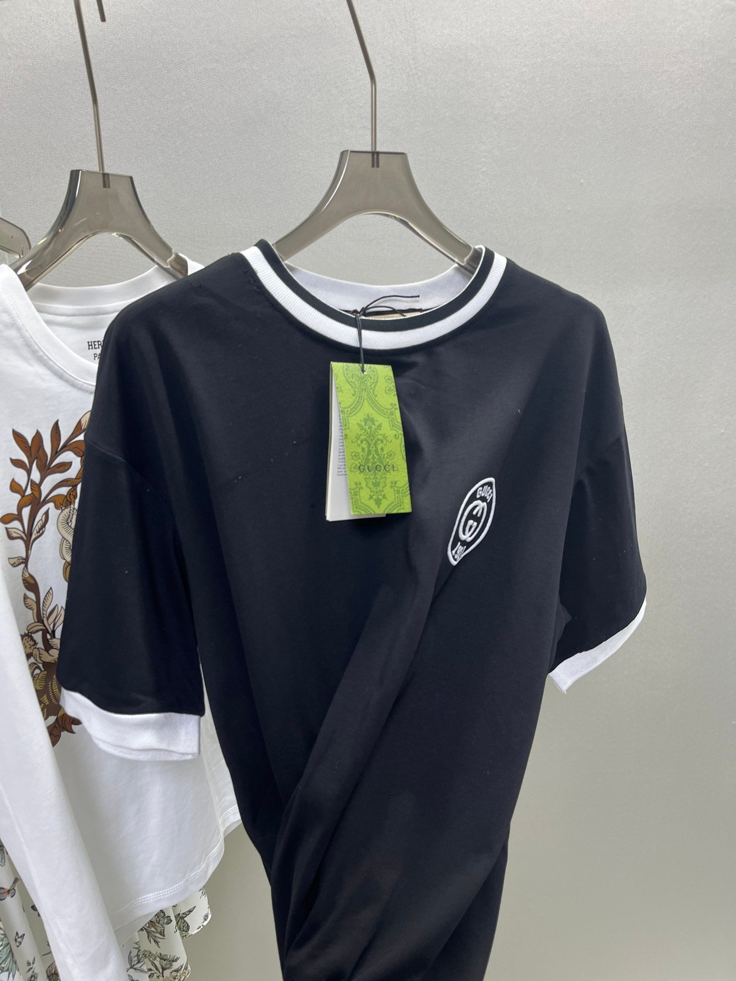 Gucci專櫃同步頂級高仿衣服情侶款短袖T恤