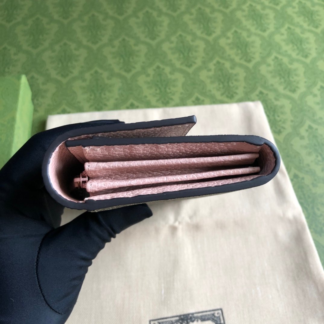 可愛的粉色 新款Ophidia系列 GucciA貨長款錢包