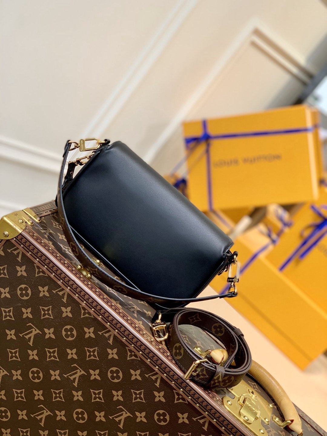 Louis Vuitton 高仿精品包包 多功能單肩包 手提包 224新品 批發零售