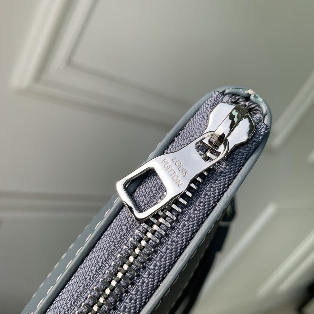 M82313 精品A貨 Pochette To-Go 路易威登 手提包 男女可用