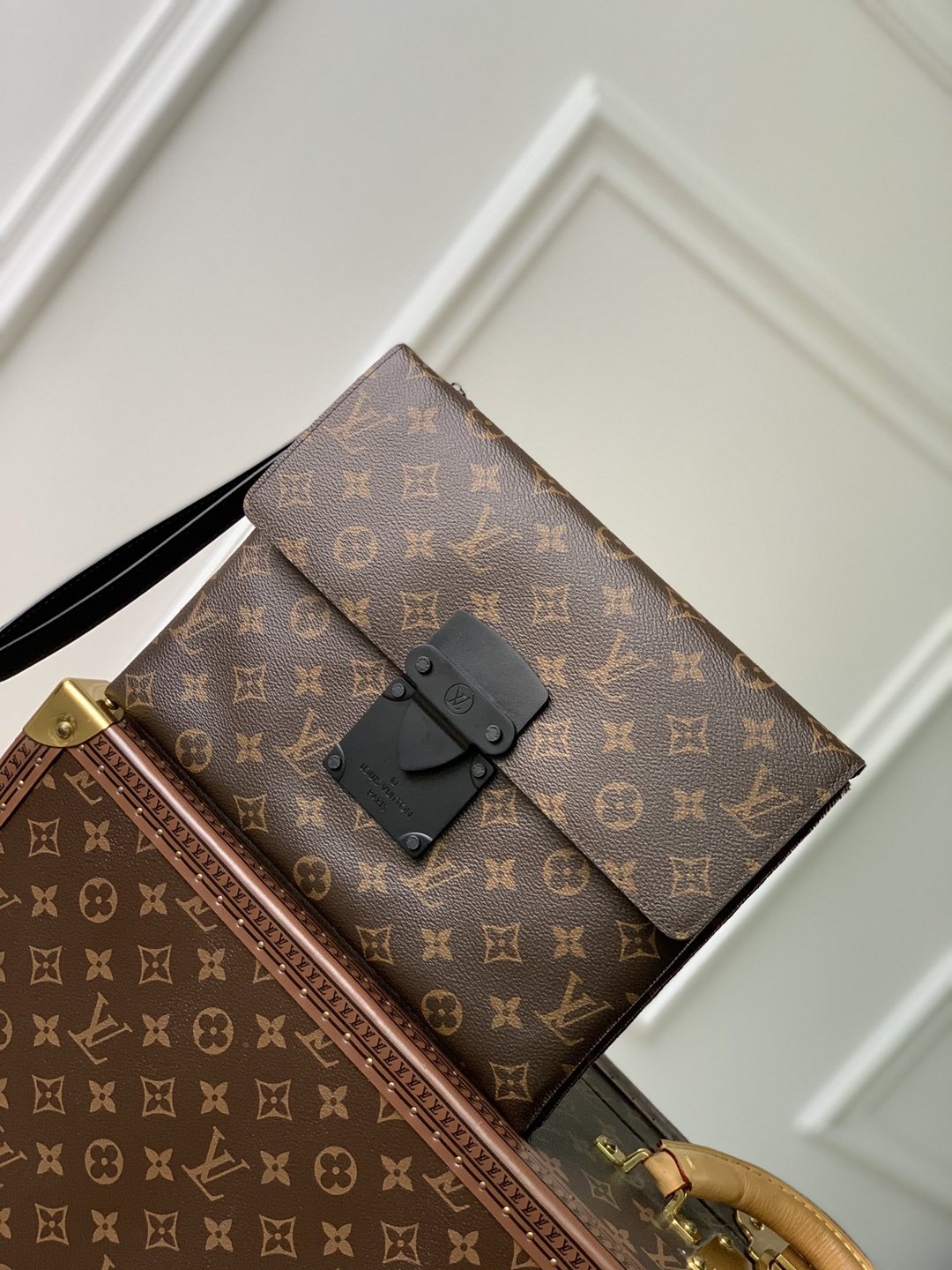 太漂亮了 2024新品 LV 高仿包包 Pochette S-Lock 手提包 手拿包
