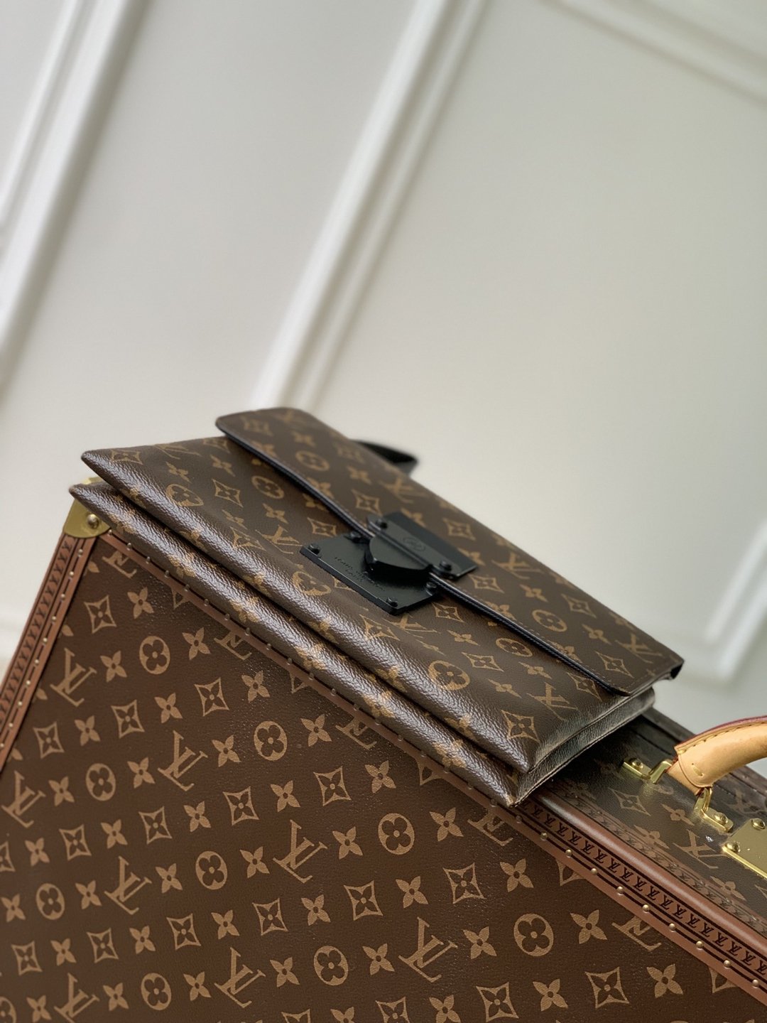 太漂亮了 2024新品 LV 高仿包包 Pochette S-Lock 手提包 手拿包