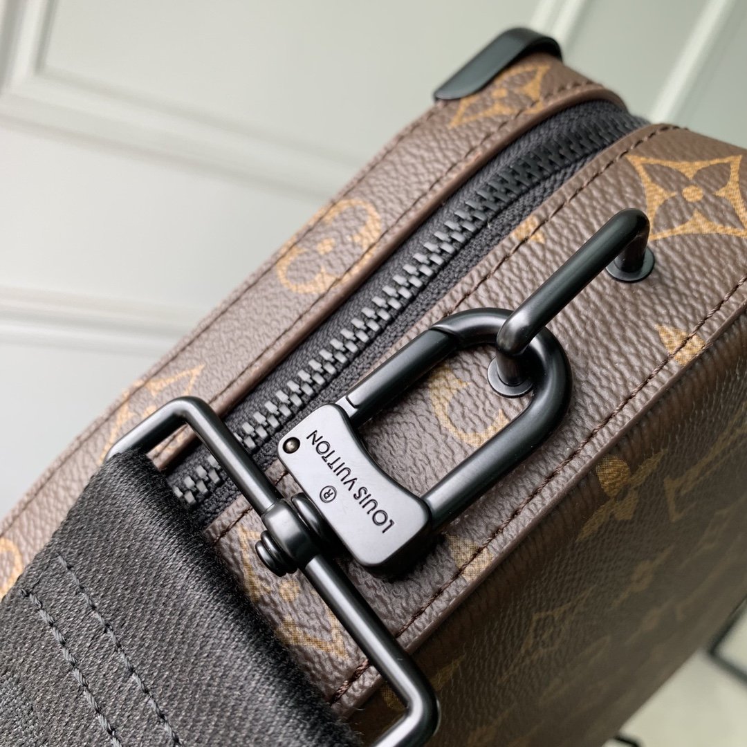 M46689拼色設計 圖層帆布 2024新品 LV高仿精品網站 斜跨包包 單肩包
