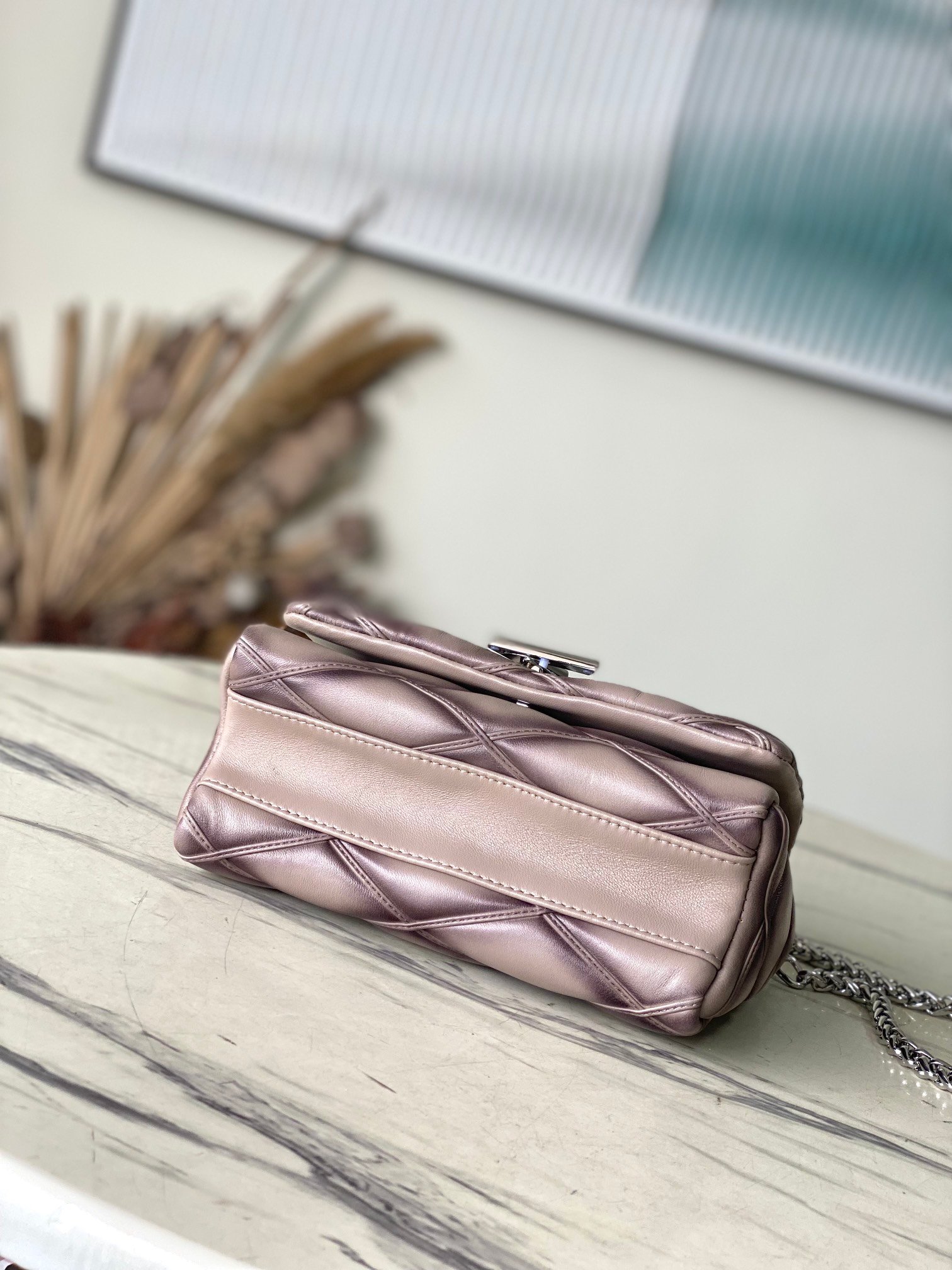 M23045 Louis Vuitton 原單一比一復刻包包 銀灰色