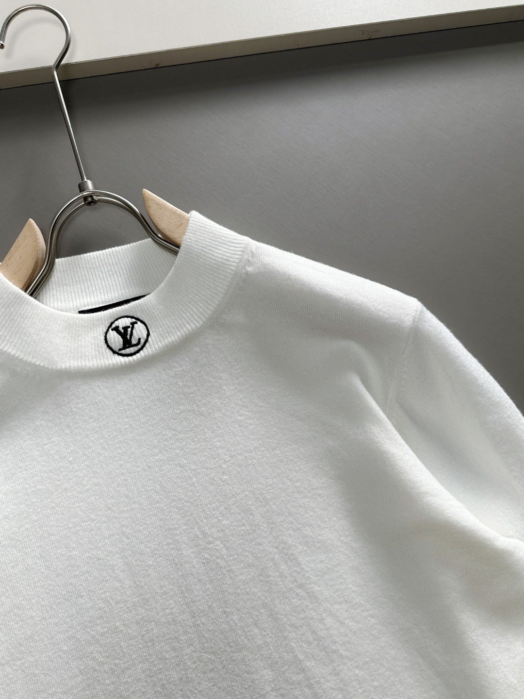 羊毛混紡LV原單衣服套頭毛衣薄款