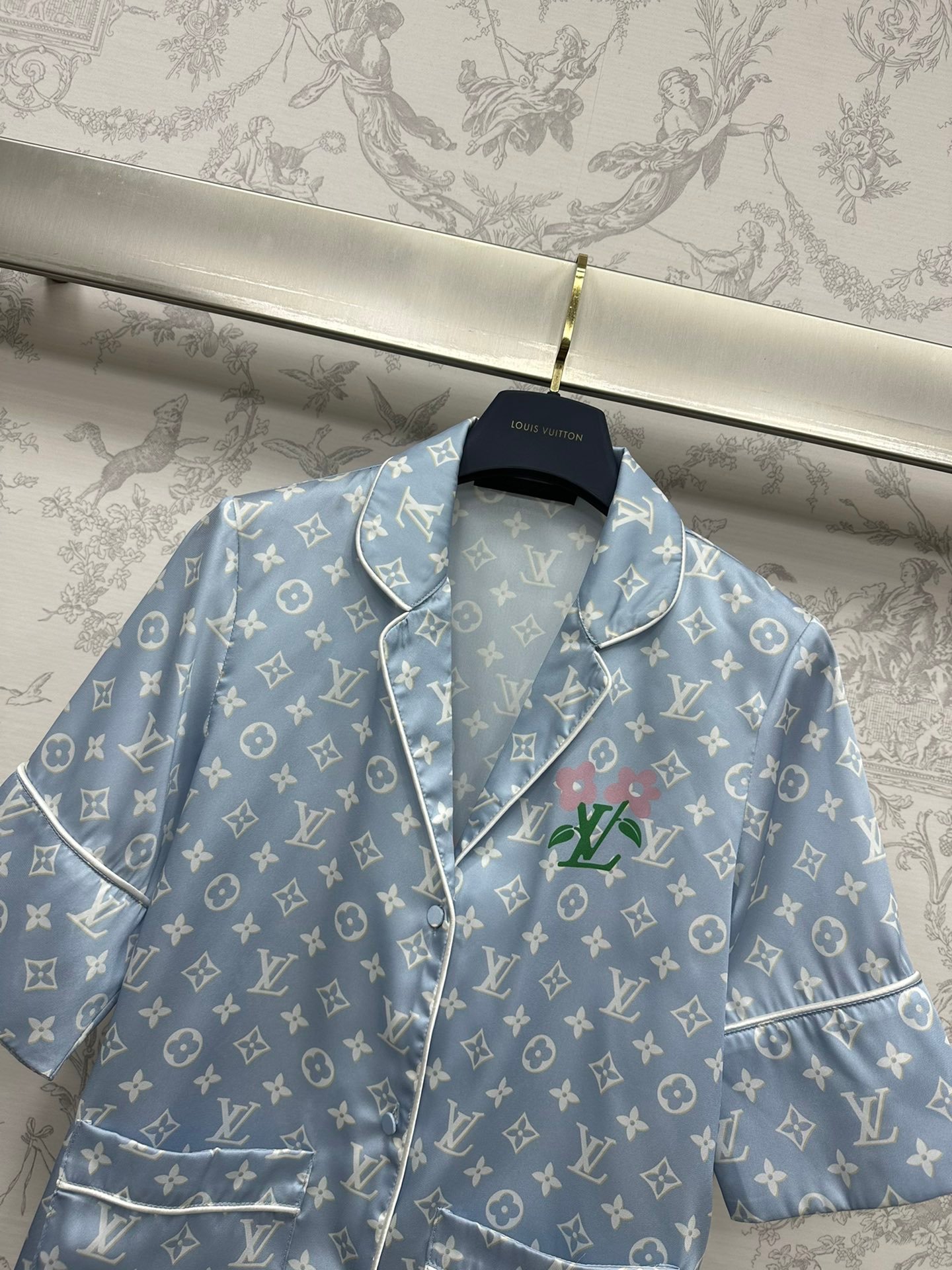 頂級高仿奢侈品LV原單睡衣套裝居家服