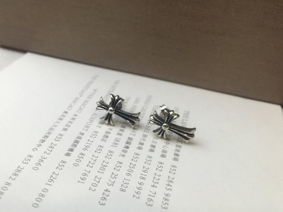 一比一高仿複刻Chrome Hearts克羅心 十字架耳釘耳環