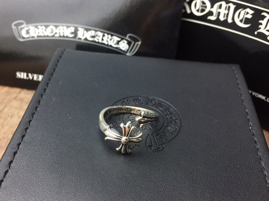 原單Chrome Hearts克羅心飾品 錯位開口十字花十字架戒指 925