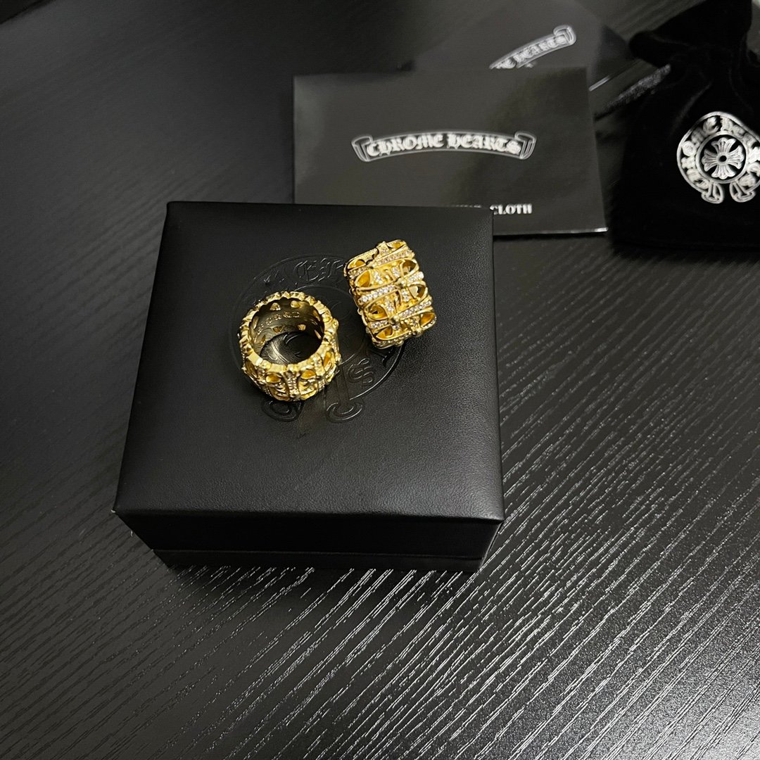高仿超A貨Chrome Hearts克羅心飾品 鍍金滿鑽墳墓/葬墓十字架戒指
