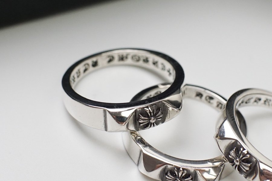 複刻高仿Chrome Hearts克羅心飾品 金字塔十字花戒指