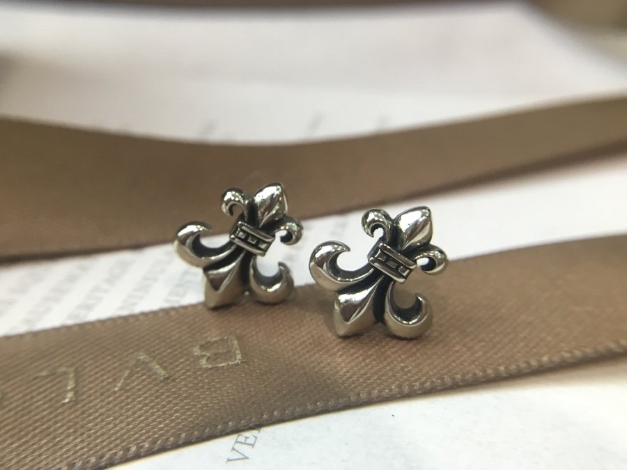 原單1比1Chrome Hearts克羅心飾品 大號童軍花耳釘耳環