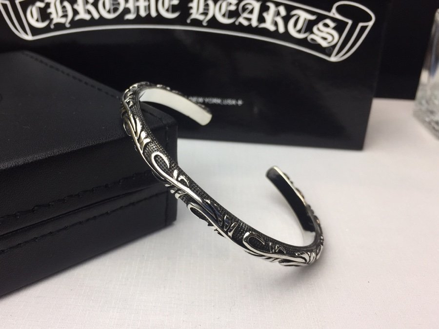 一比一原單Chrome Hearts克羅心飾品 SBT滕花Scroll開口手鐲