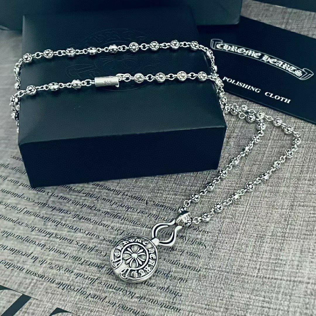専櫃複刻Chrome Hearts克羅心飾品 CH 十字花圓形吊墜童軍花球項鍊