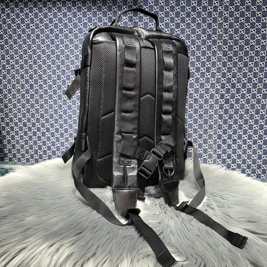 一比一複刻balenciaga巴黎世家 ARMY Space洗水牛皮 多用途雙肩包