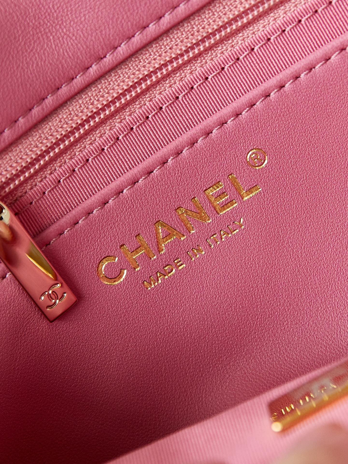 頂級A貨CHANEL香奈兒方胖子包包可愛粉色新貨