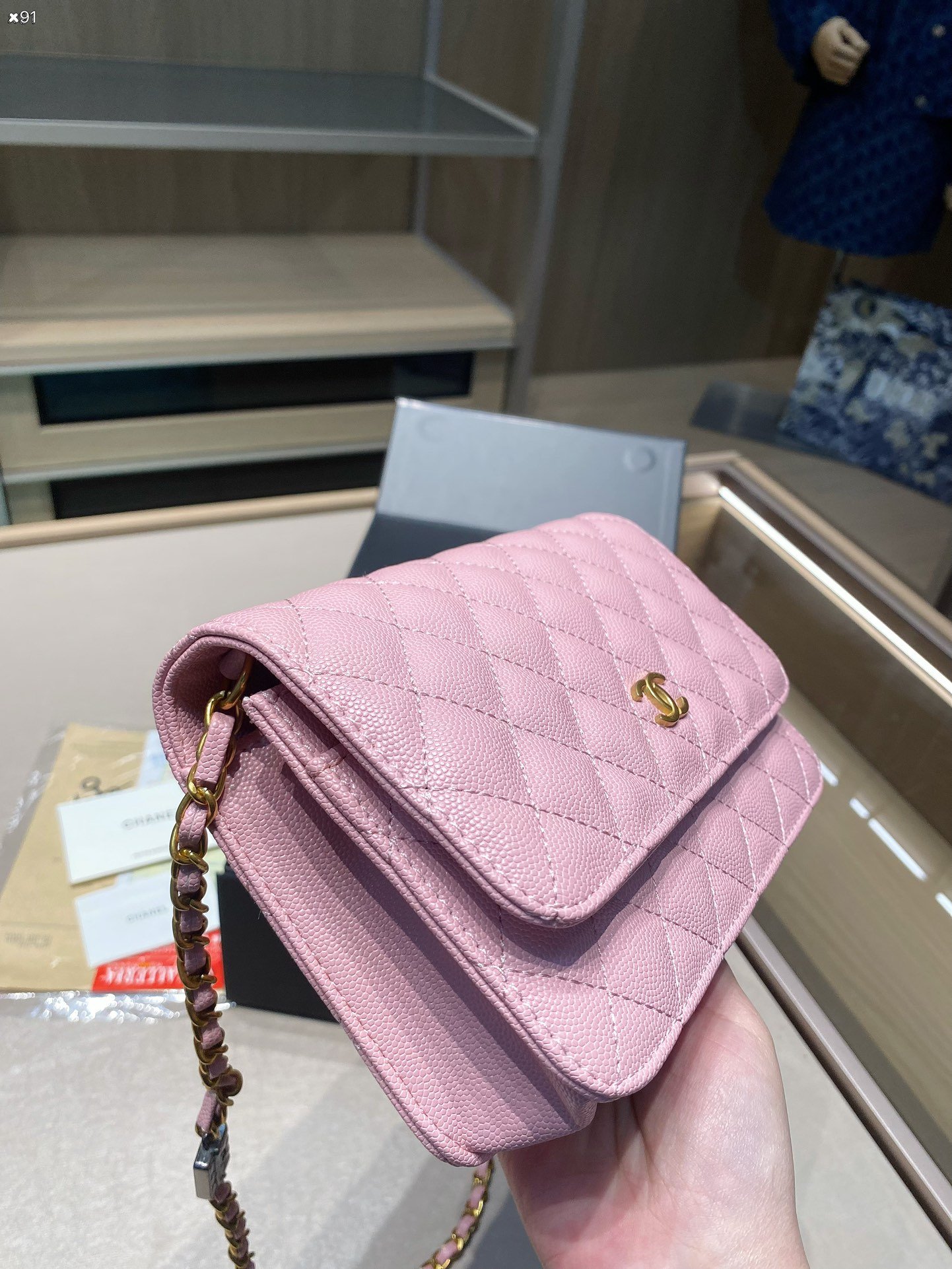 CHANEL香奈兒發財羊皮魚子醬面料高仿真皮包包