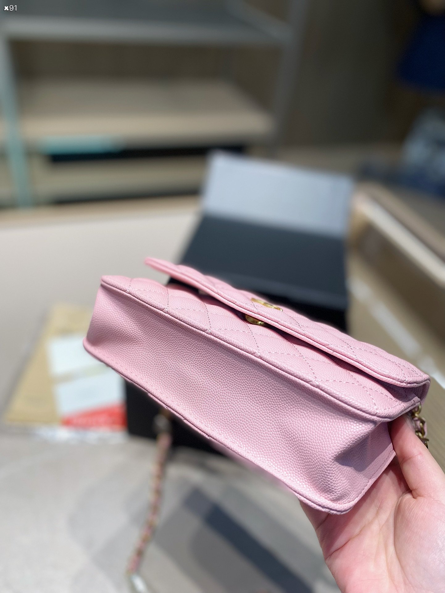 CHANEL香奈兒發財羊皮魚子醬面料高仿真皮包包