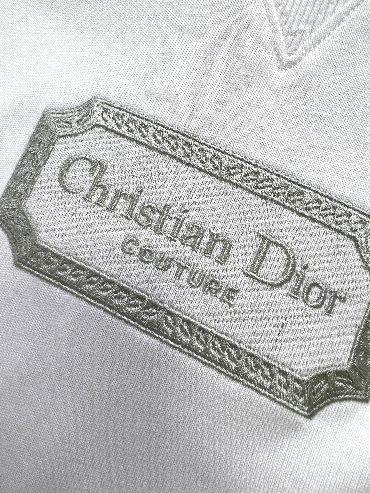 DIOR一比一A貨衣服專櫃同步圓領短袖T恤 純棉 白色