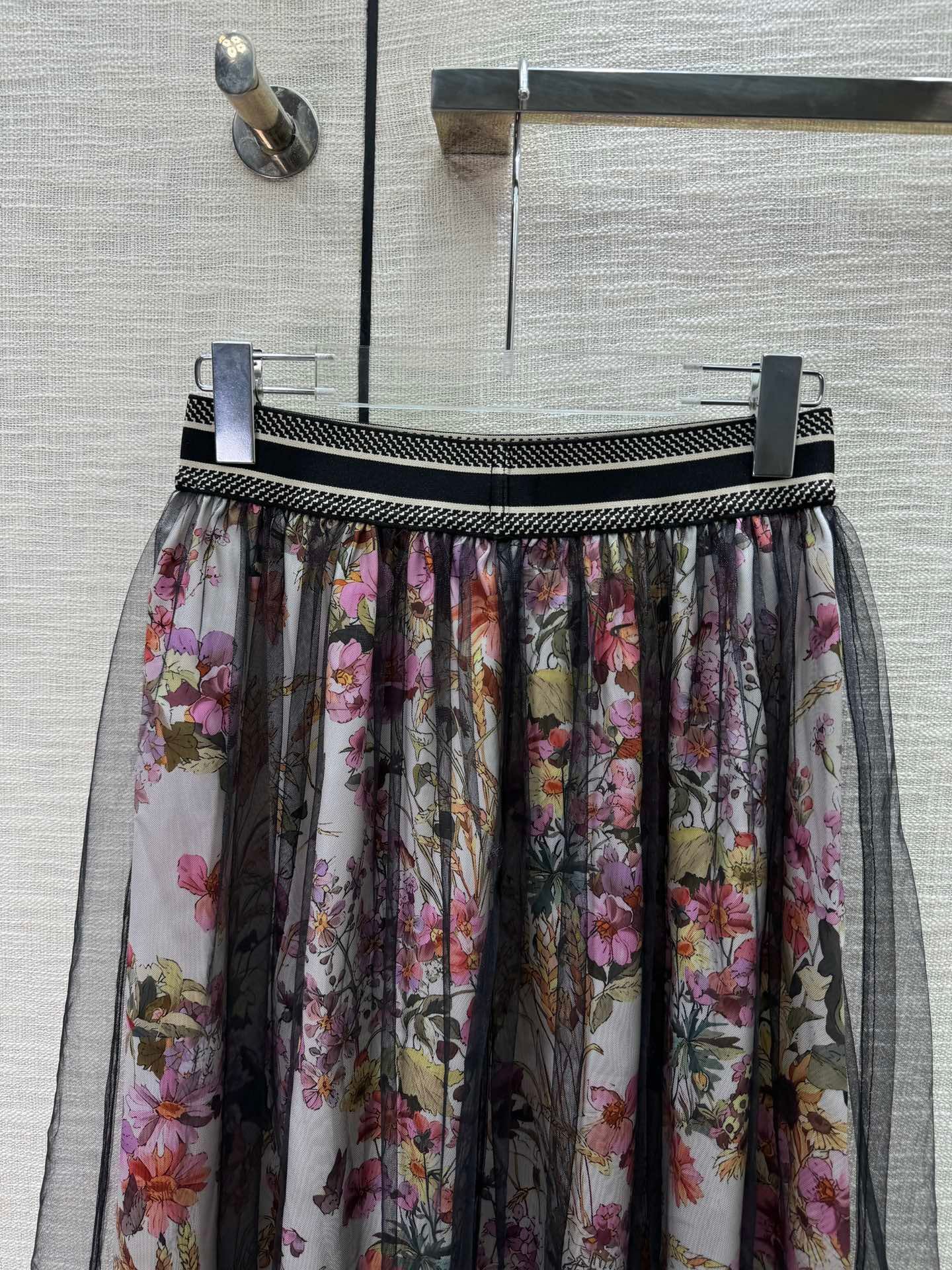 DIOR高仿精品原單最新系列彈力長裙