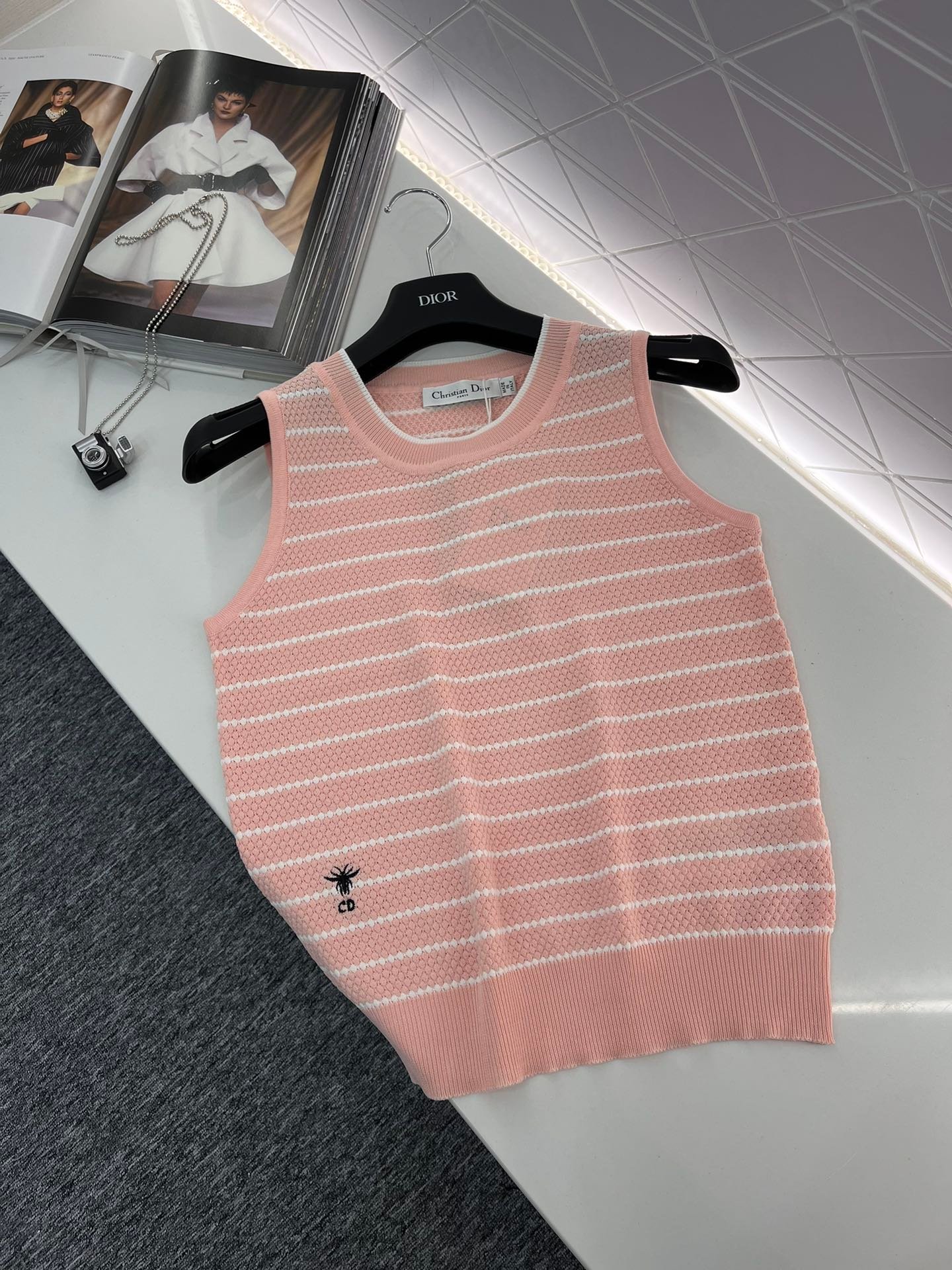 DIOR2024新品刺繡條紋背心 透氣行好 女款無袖粉色背心