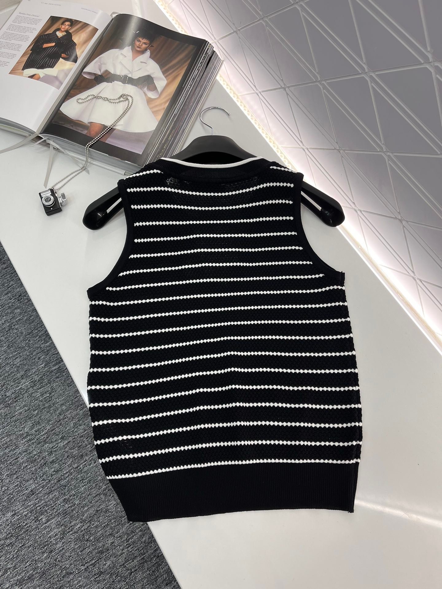 DIOR高仿無袖條紋背心親膚柔軟