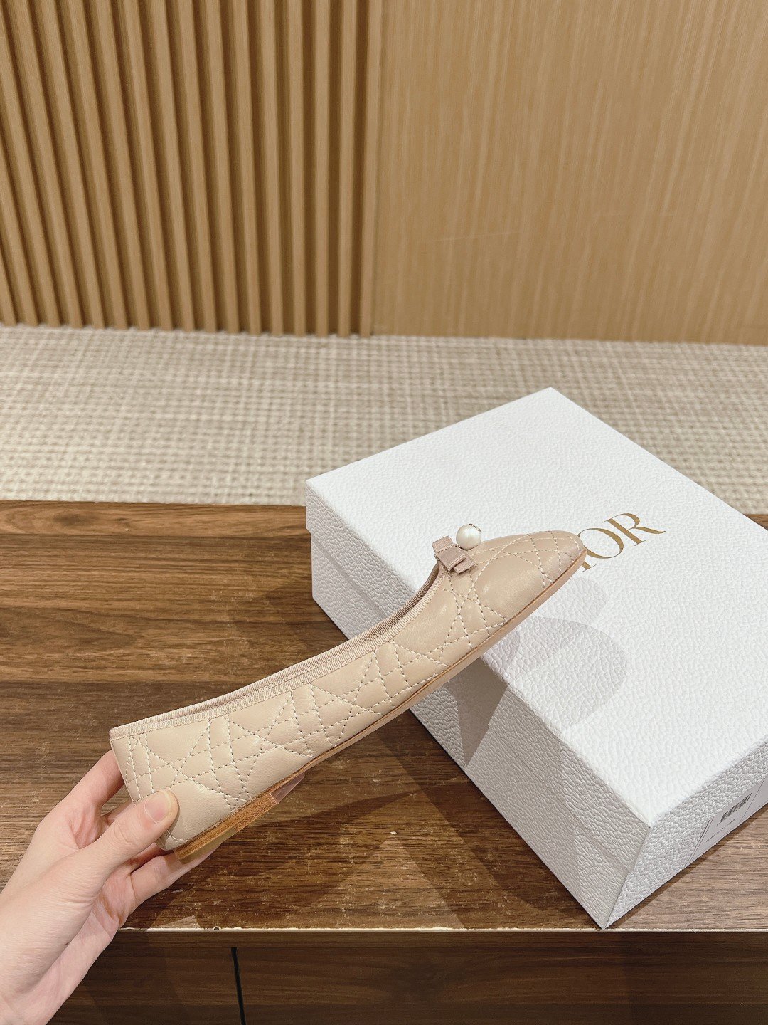 DIOR2024新品高仿鞋 一比一復刻 羊皮鞋面 牛皮鞋底