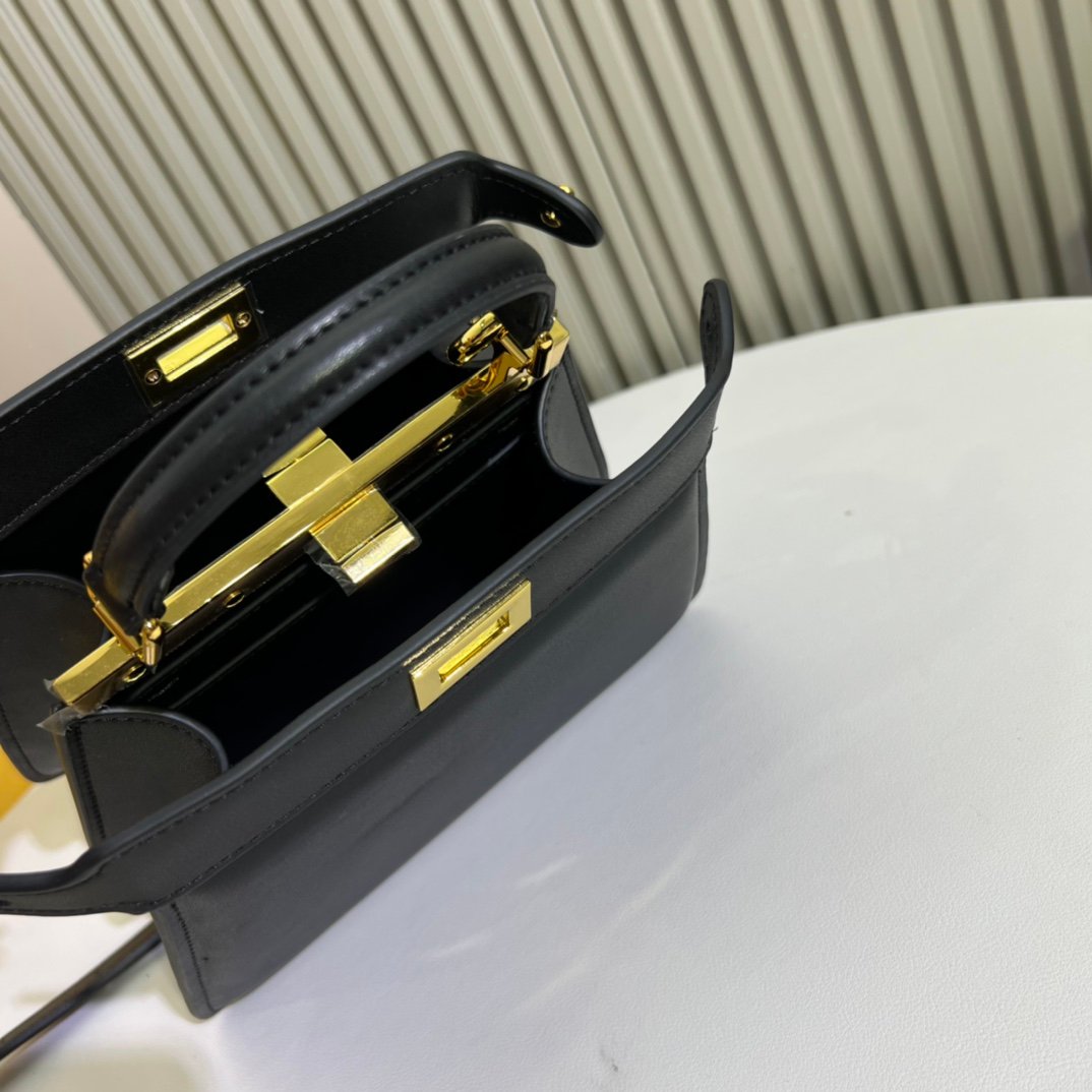 PeekaboolseeuPetite原單芬迪小貓包包復刻