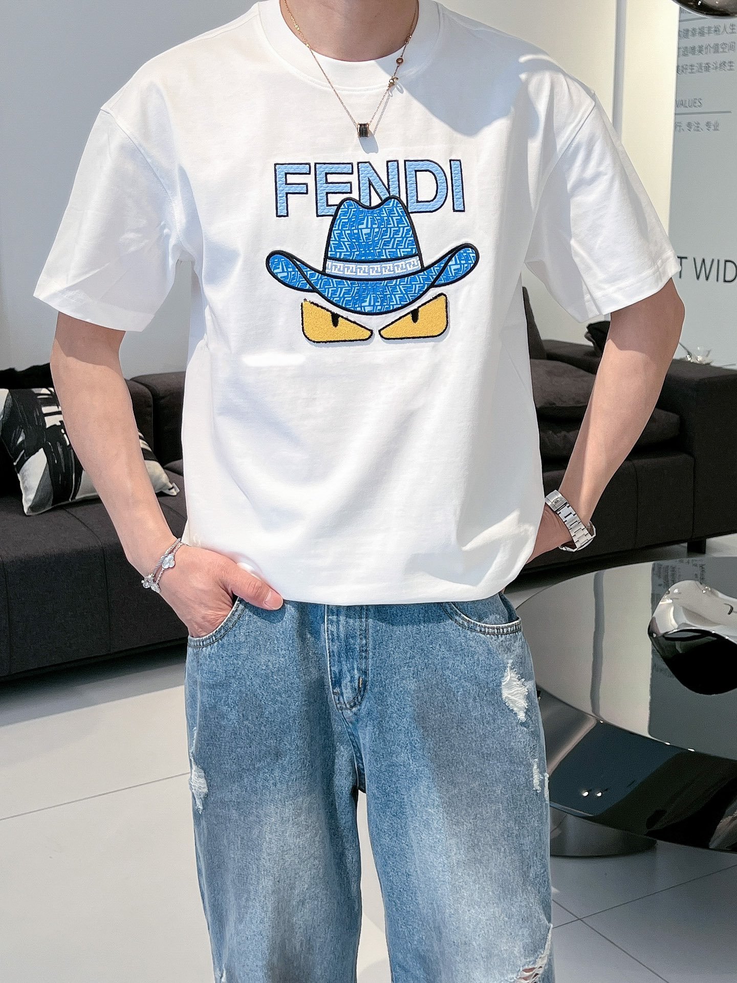 Fendi高仿專櫃同步長絨棉短袖圓領T恤 男裝