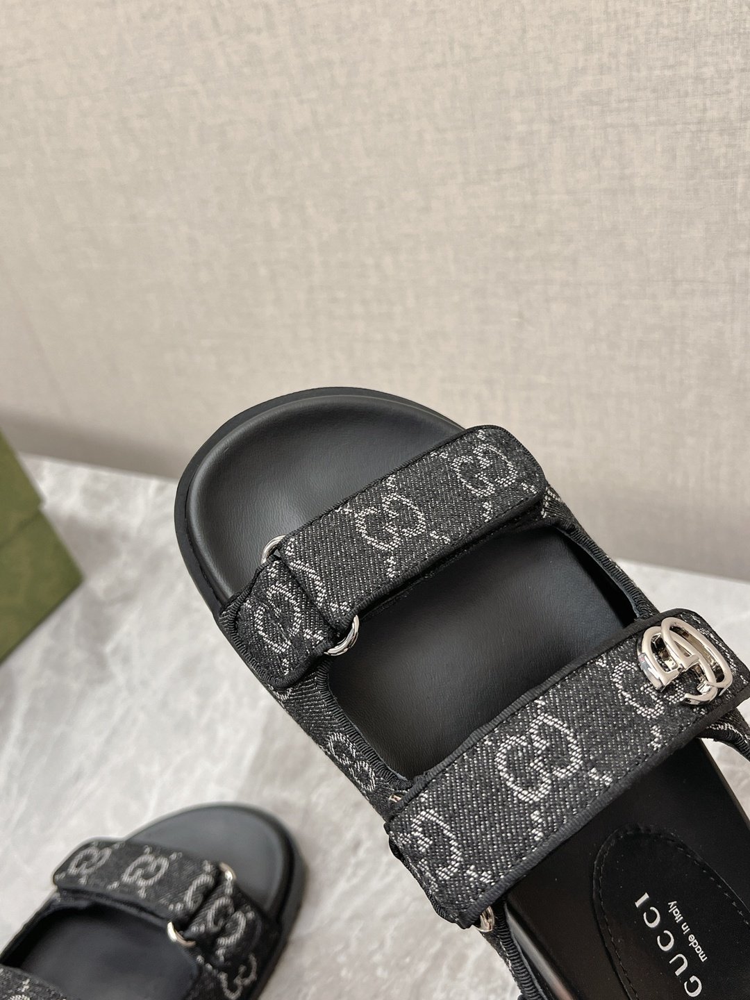 頂級原單Gucci情侶鞋沙灘涼鞋 經典老布鞋 黑色