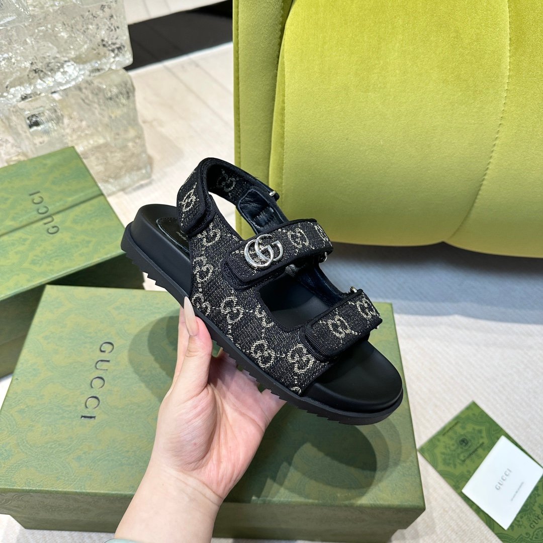 Gucci高仿沙灘鞋 真皮涼鞋 男女同款 情侶款