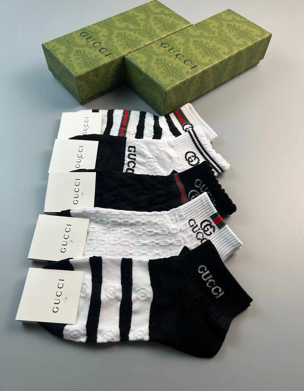 GucciA貨G家襪子 一盒五雙 純棉 短筒襪子
