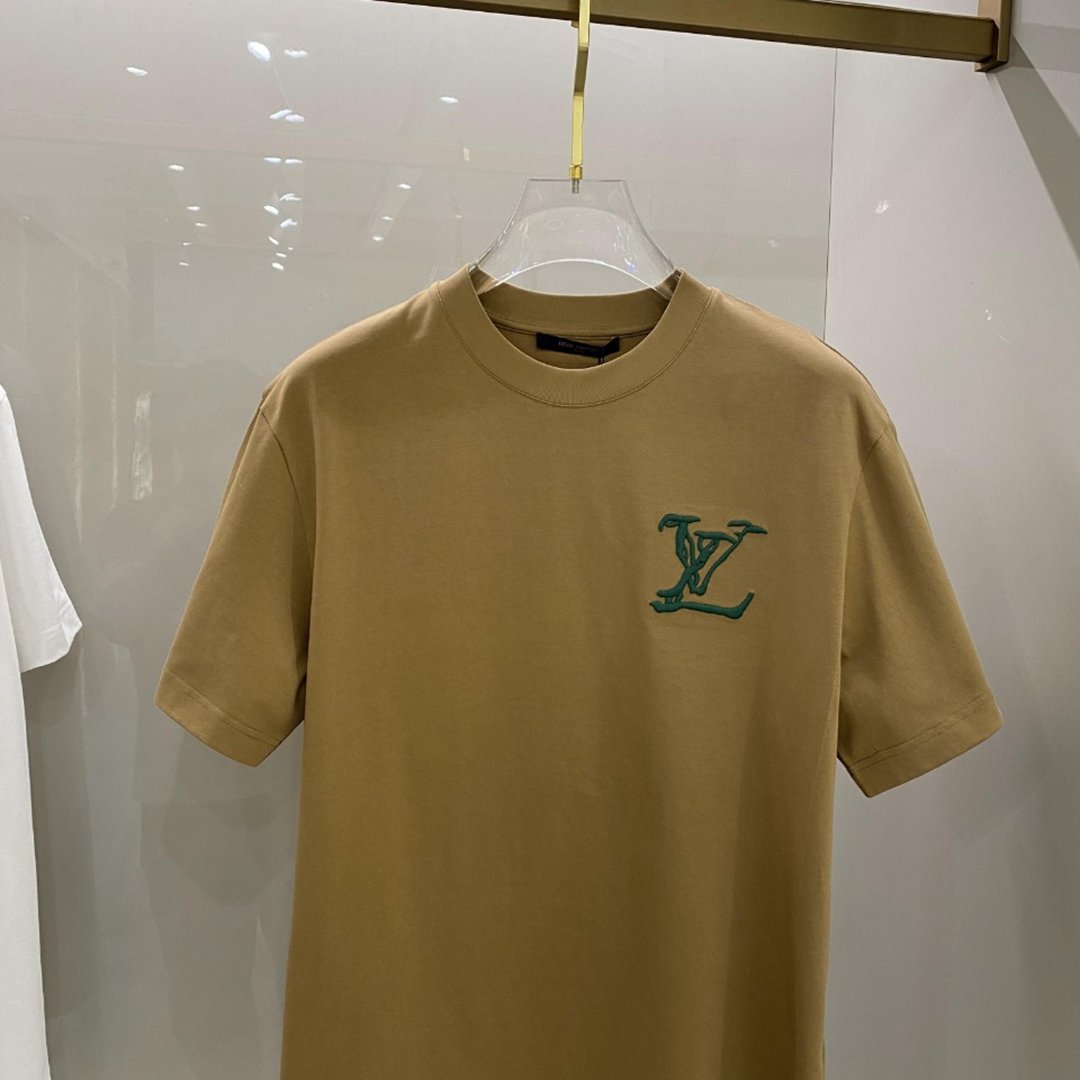 頂級Louis Vuitton重工刺繡高仿衣服短袖T恤男裝
