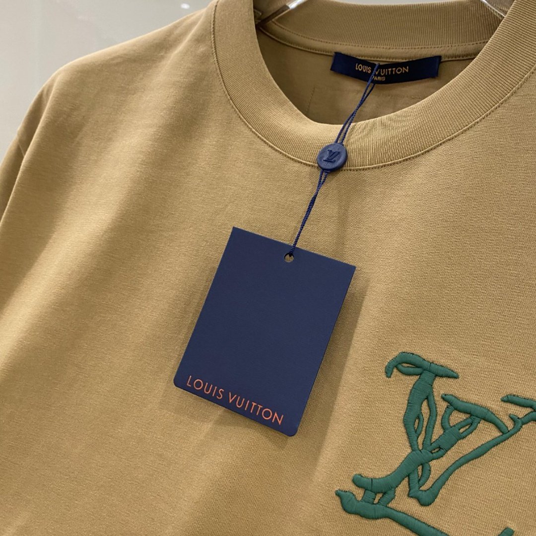 頂級Louis Vuitton重工刺繡高仿衣服短袖T恤男裝