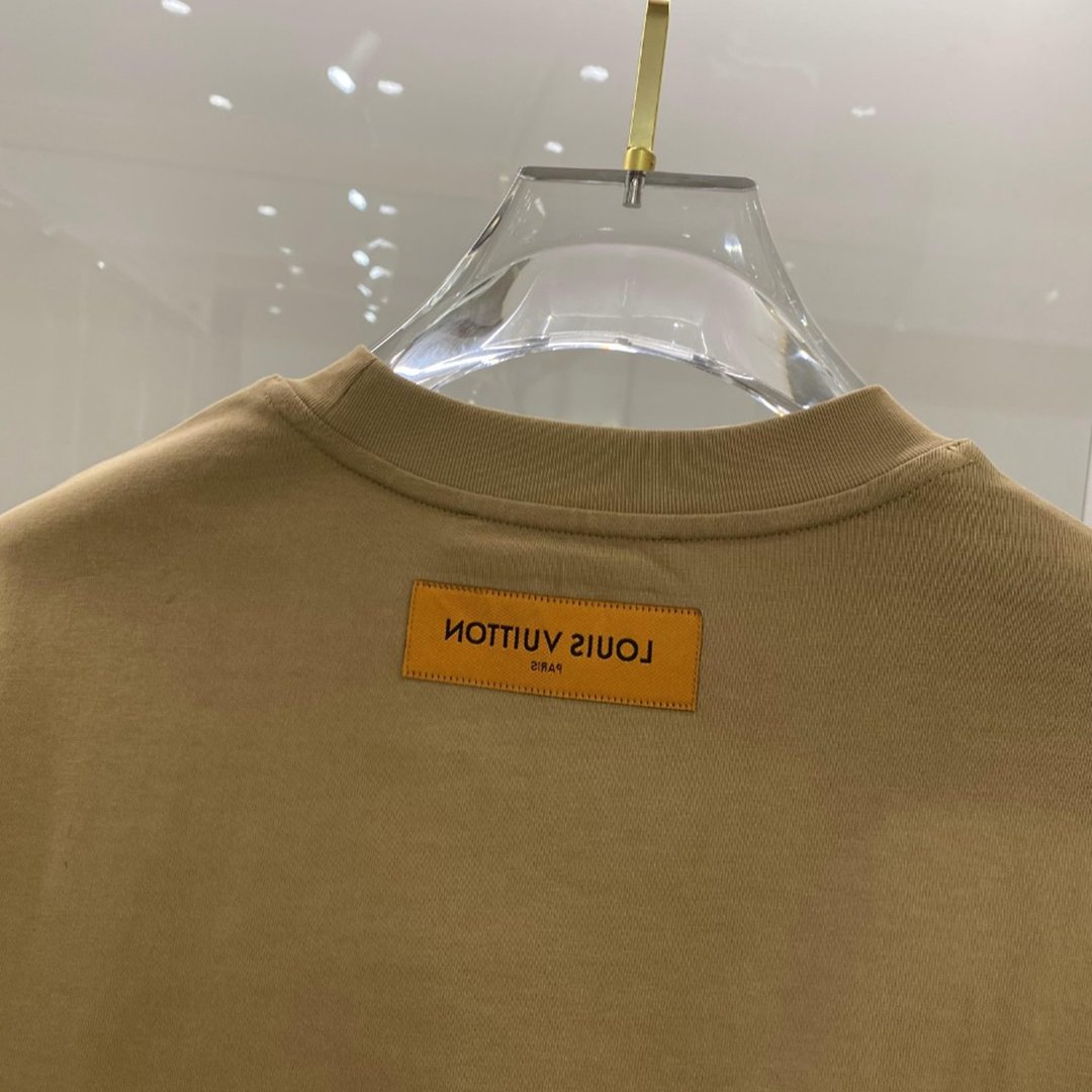 頂級Louis Vuitton重工刺繡高仿衣服短袖T恤男裝