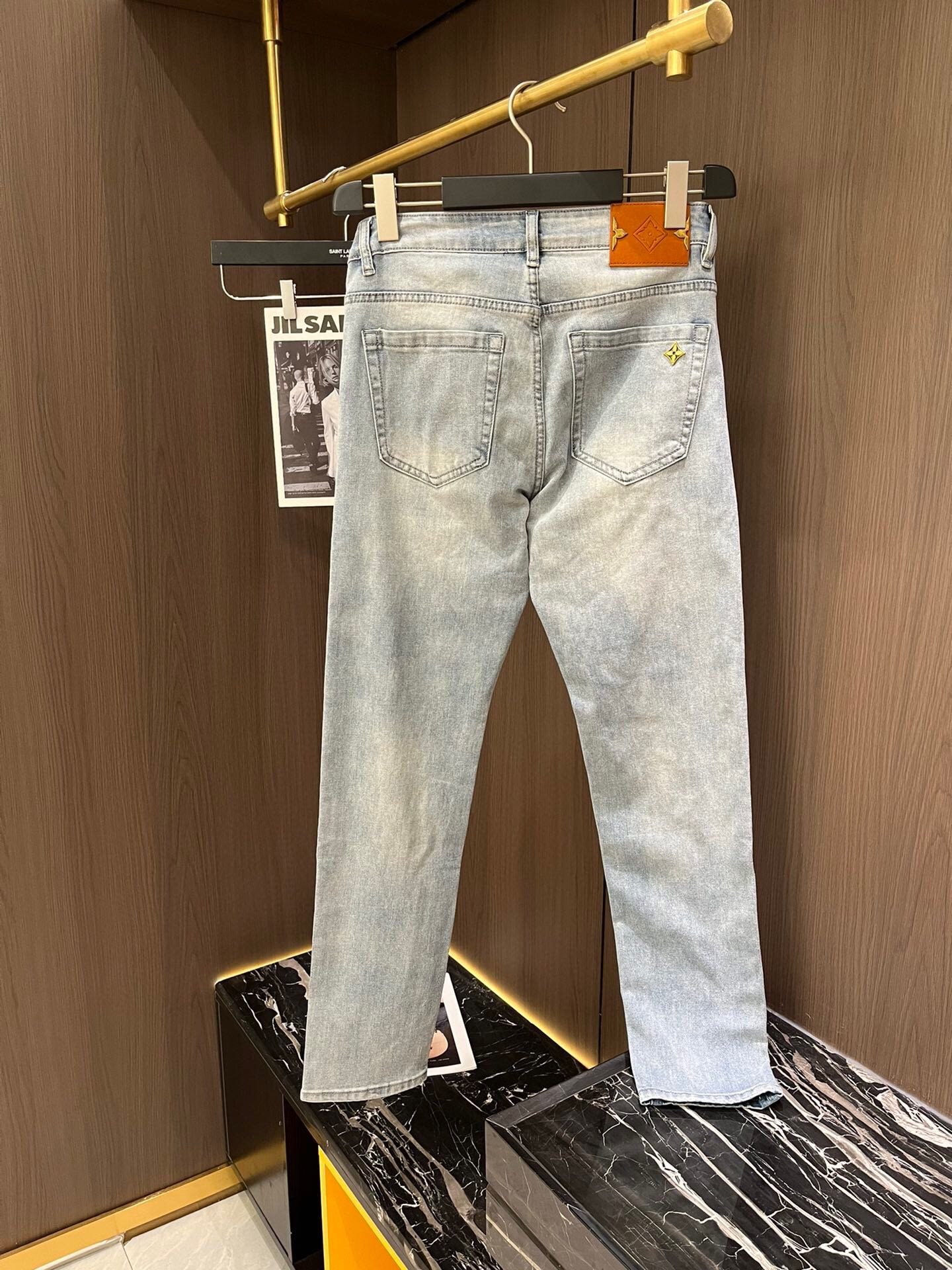 路易威登LV高仿淺藍色純棉彈力牛仔褲男裝
