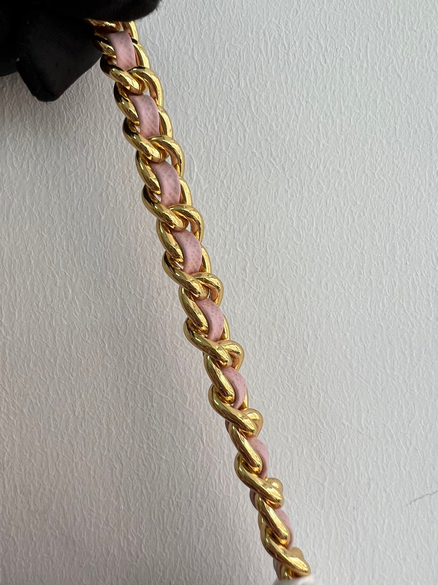 1比1複刻普拉達包包 Prada Re-Edition 1995 Chaîne Re-Nylon 肩背袋 粉紅