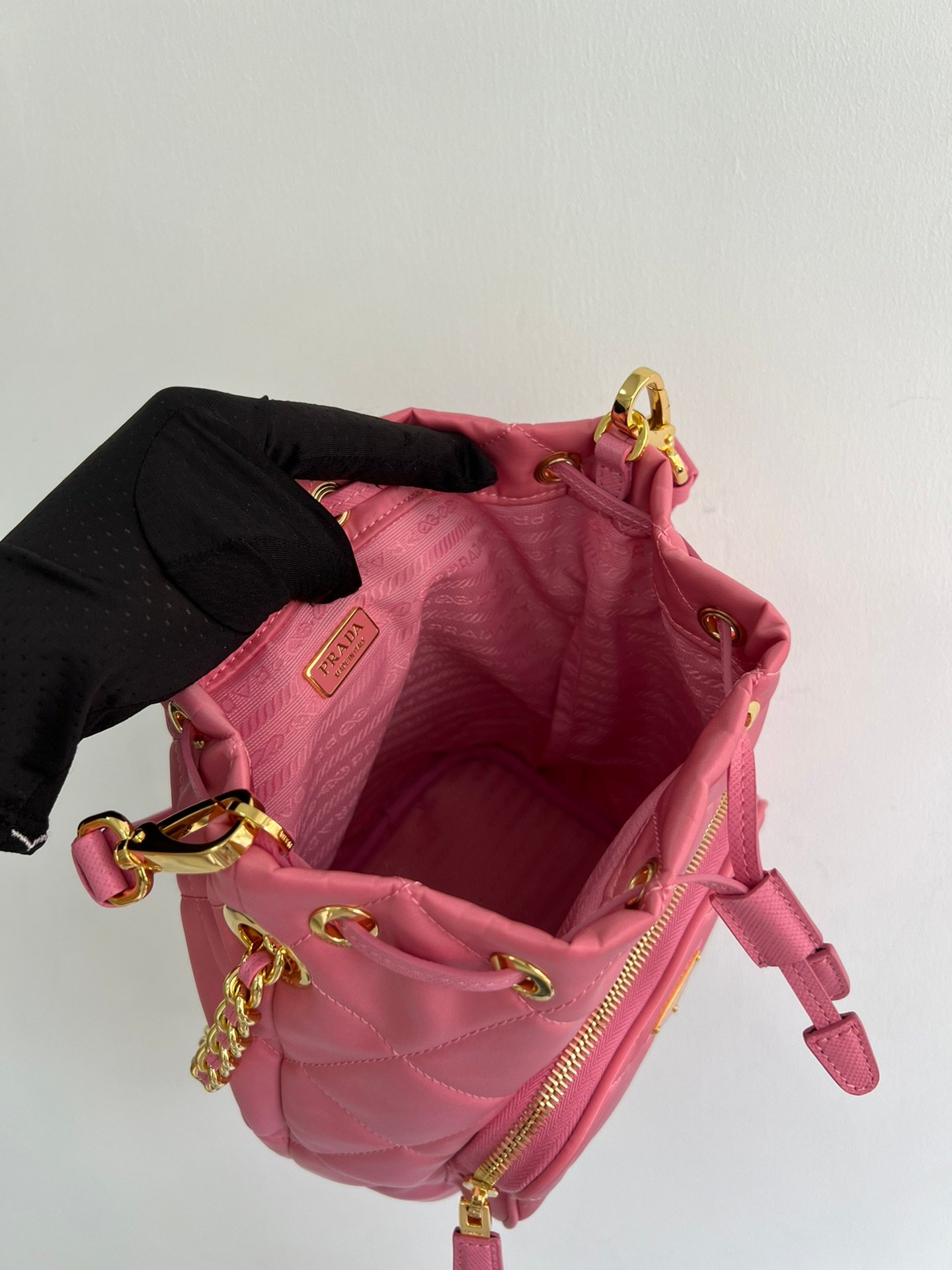 1比1複刻普拉達包包 Prada Re-Edition 1995 Chaîne Re-Nylon 肩背袋 紅